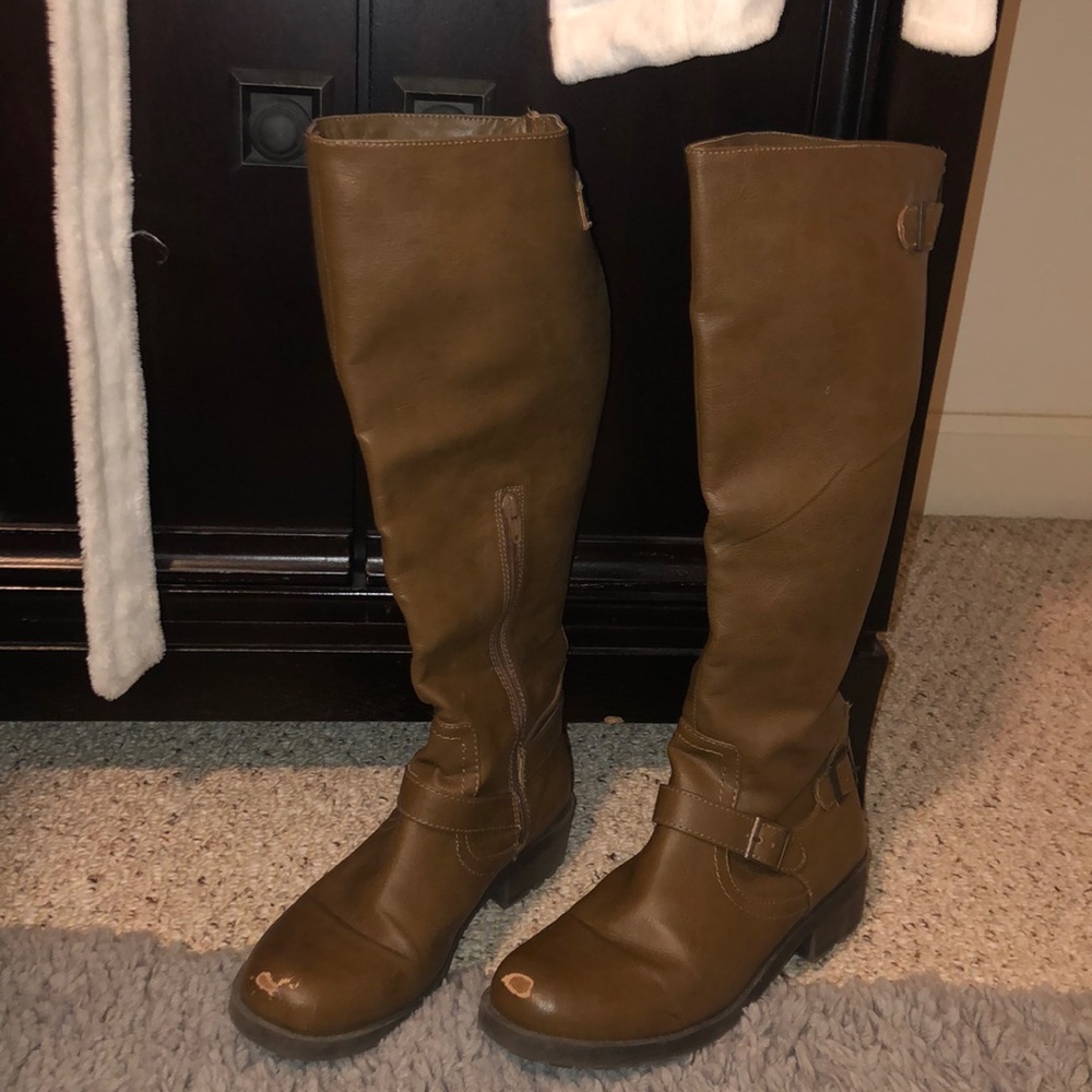 Target winter and fall boots, size 11